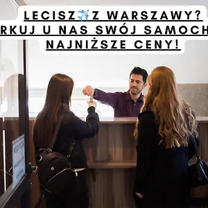 Okęcie 39 - Free Transfer To Airport Hostel