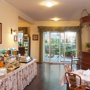 pensjonat-feniks.poznan-hotels.com/