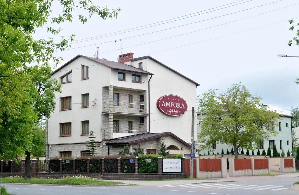 Willa Amfora Otel Varşova Konukevi
